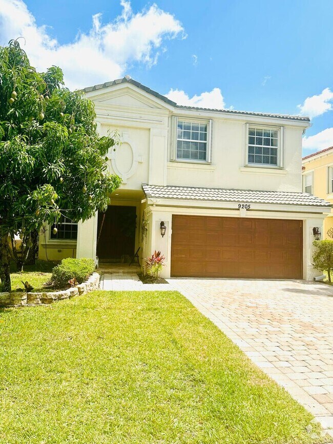 Bryden Gated Apartments for Rent Wellington, FL 4 Rentals