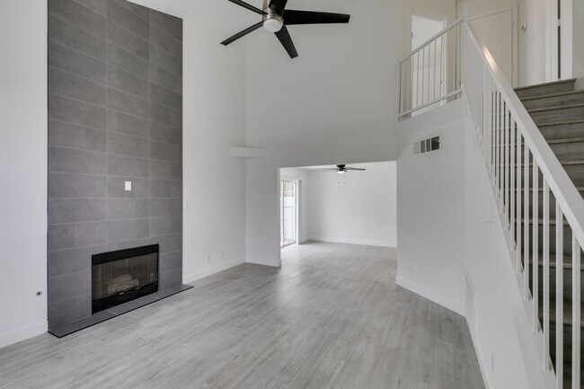 Foto del edificio - Upgraded and modern townhome with 2 primary suites - Cheyenne and Durango