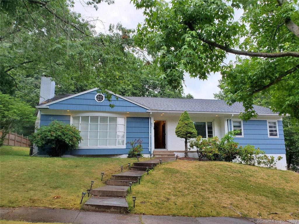 Foto principal - 65 Stevenson Rd