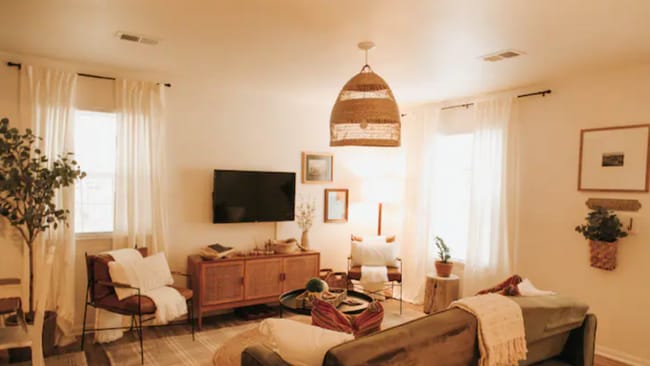 Foto del edificio - 281 Woodlawn Ave