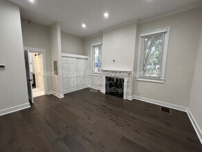 Building Photo - 1541 Riverside Ave