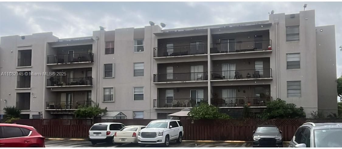 Foto principal - 5665 W 20th Ave