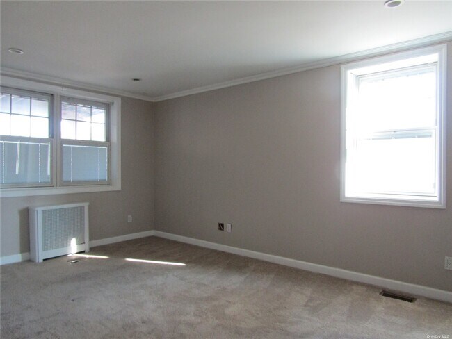 Building Photo - 253-37 85th Rd