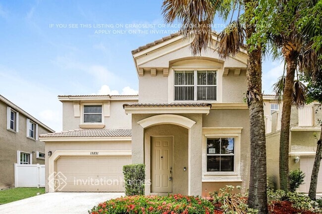 Building Photo - 15891 SW 48th Manor