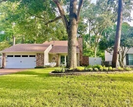 Building Photo - 2910 Silver Falls Dr