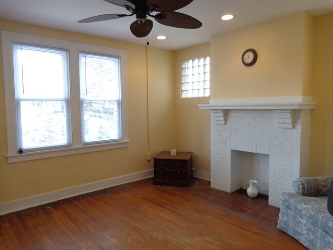 Living Room - 520 Halsey Ave