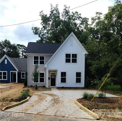 Primary Photo - 3910 Ironwood St