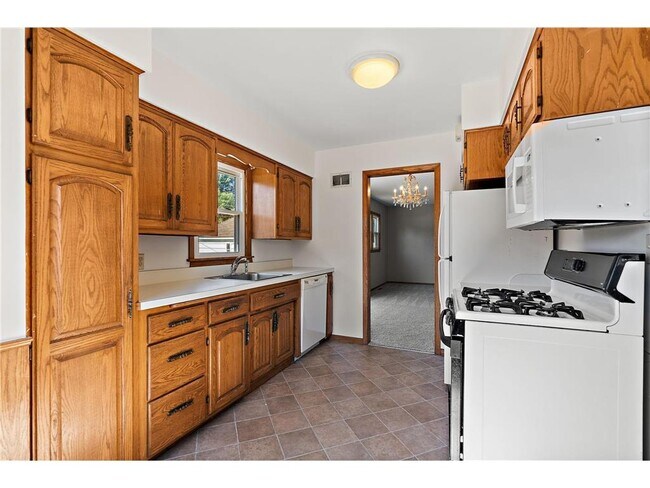Foto del edificio - 6244 Humboldt Ave S