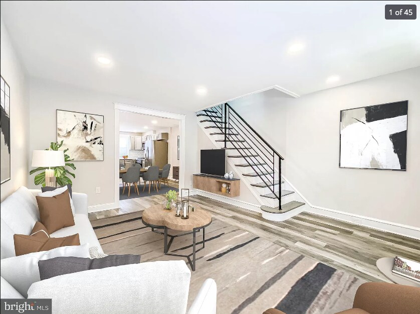 Foto principal - 6481 Ross St