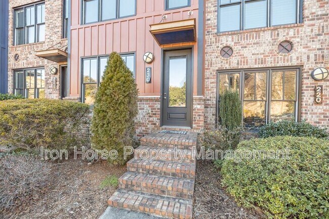 Photo - 118 Ruth Dr House