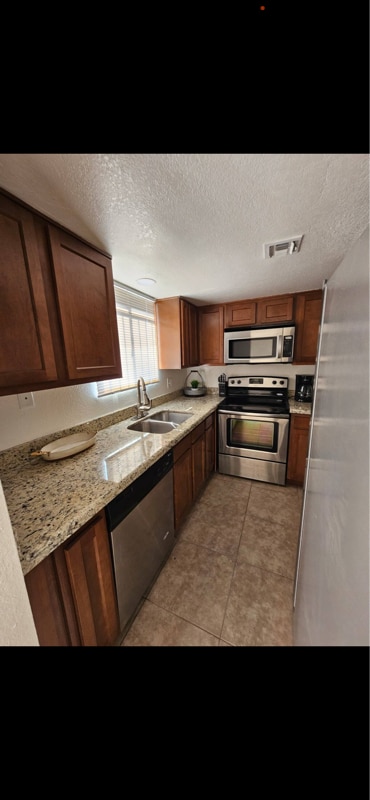 Foto del edificio - 3800 E 2nd St