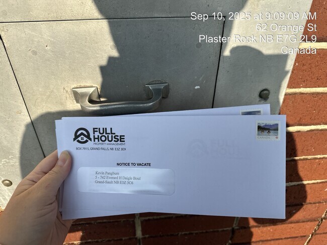 Building Photo - 742-742 Everard H Daigle Boul