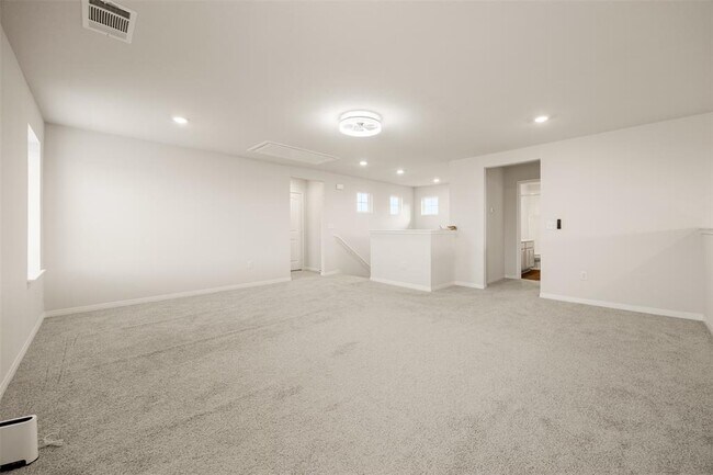 Foto del edificio - 413 Emerald Cv