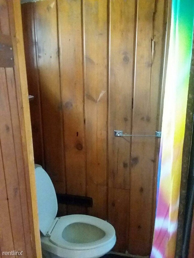 Foto del edificio - Studio, 1 bath Duplex - G4098 Fenton Rd # 2