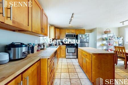 Primary Photo - 124 Walnut St