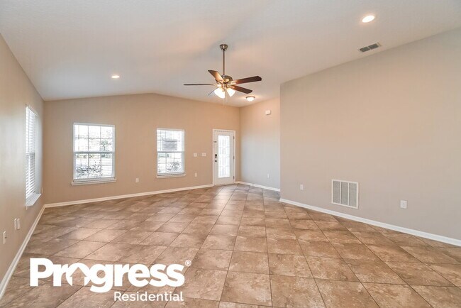Building Photo - 387 Samara Lakes Pkwy