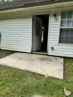 Building Photo - 209 E Wilson St