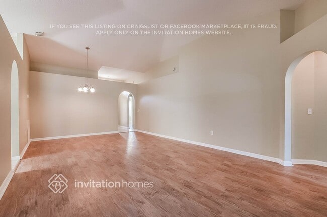 Building Photo - 2915 Ariel Ave