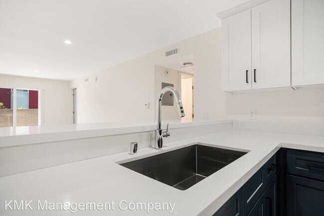 Foto del edificio - 2 br, 2 bath Apartment - 3735 Bagley Ave 3...