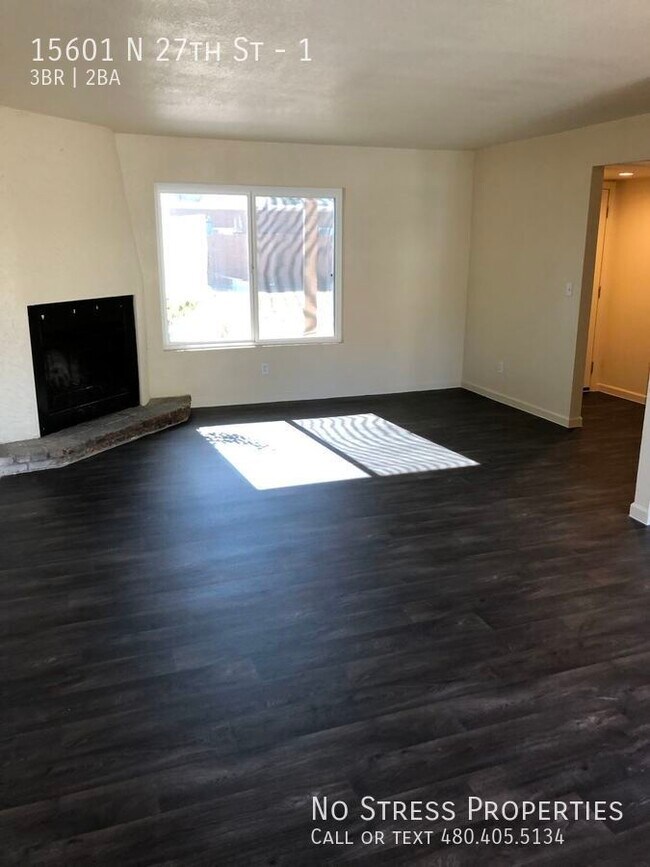 Foto del edificio - 15601 N 27th St
