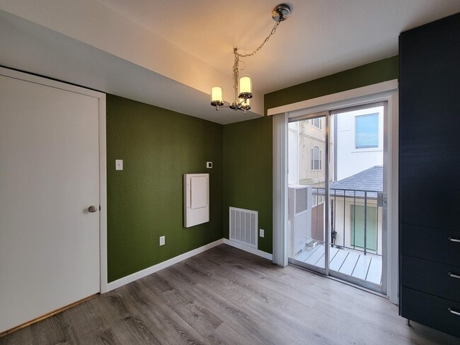 Foto del edificio - 1418 Vermont St