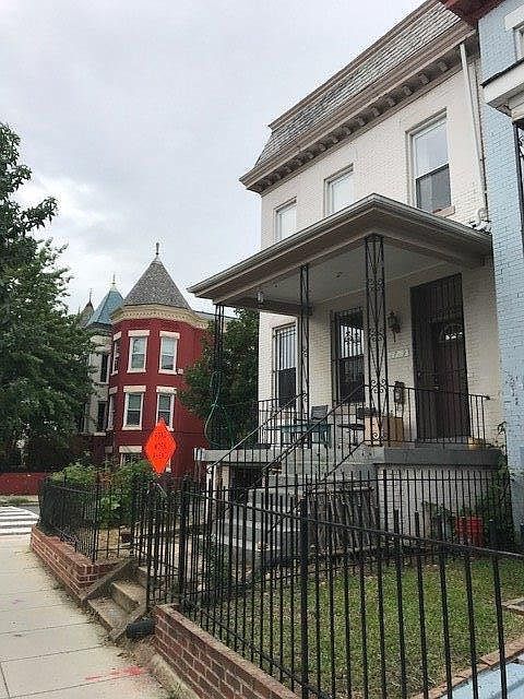 English Basement Unit - 2729 11th St NW