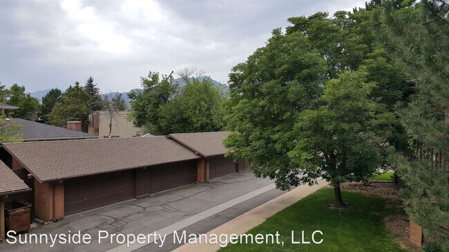 Building Photo - 2 br, 2 bath House - 525 Manhattan Dr. # 201
