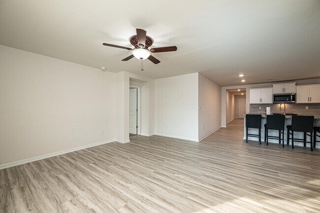 Foto del edificio - 2452 Goose Fair Rd