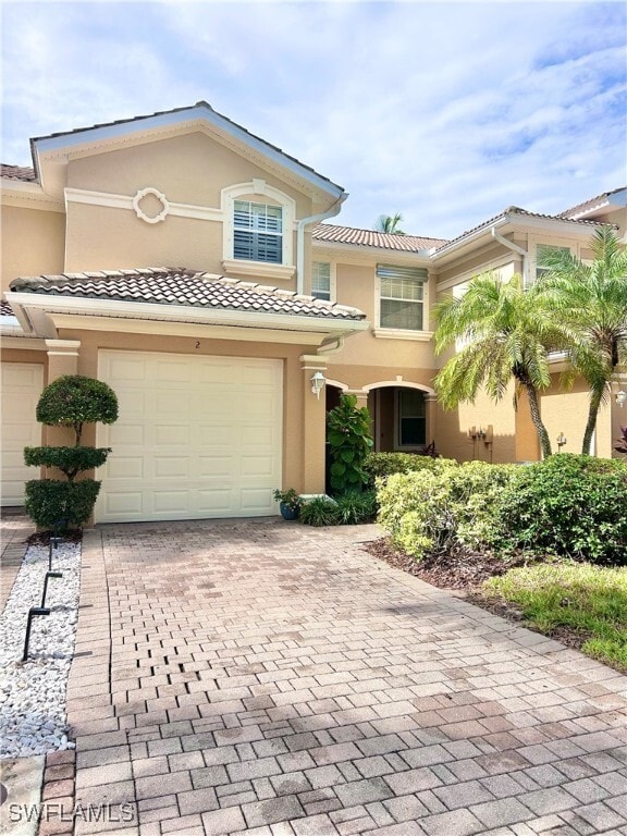 Building Photo - 9813 Foxhall Way