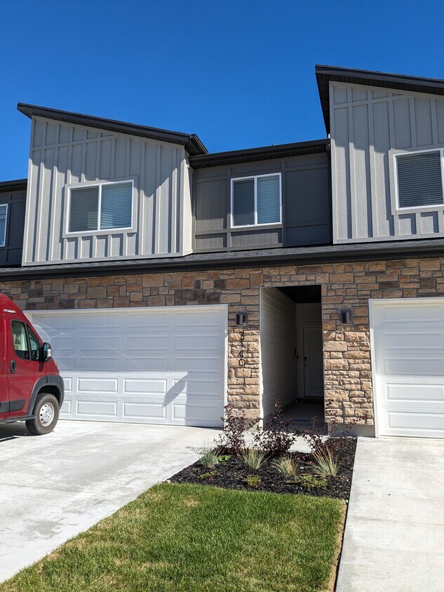 3140 S 400 W, Logan, UT 84321 Townhome Rentals in Logan UT