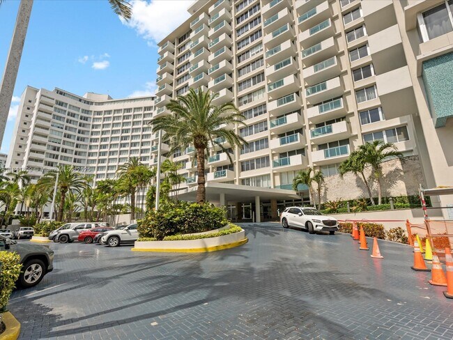 Foto del edificio - 1200 West Ave