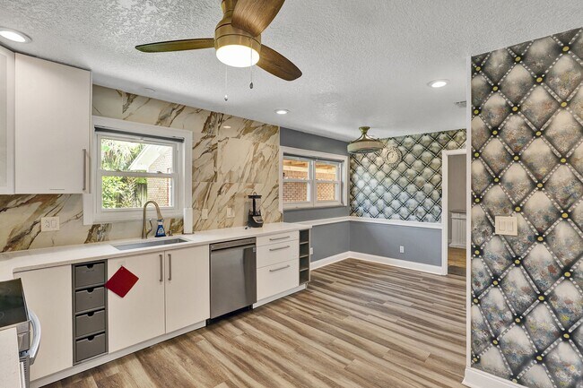 Foto del edificio - 149 Southwind Cir