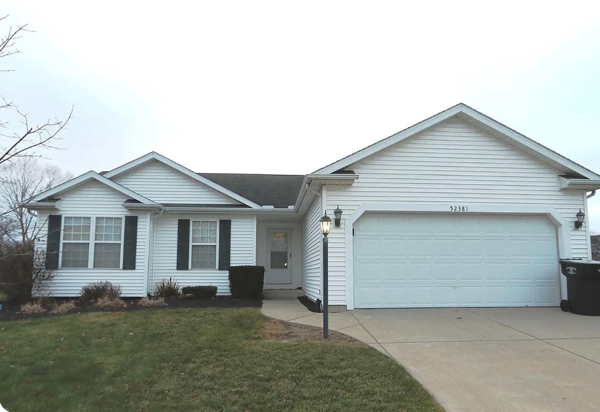 Primary Photo - 52381 Oak Manor Dr