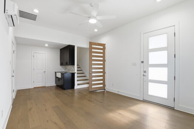 Foto del edificio - 2825 Townsend Dr