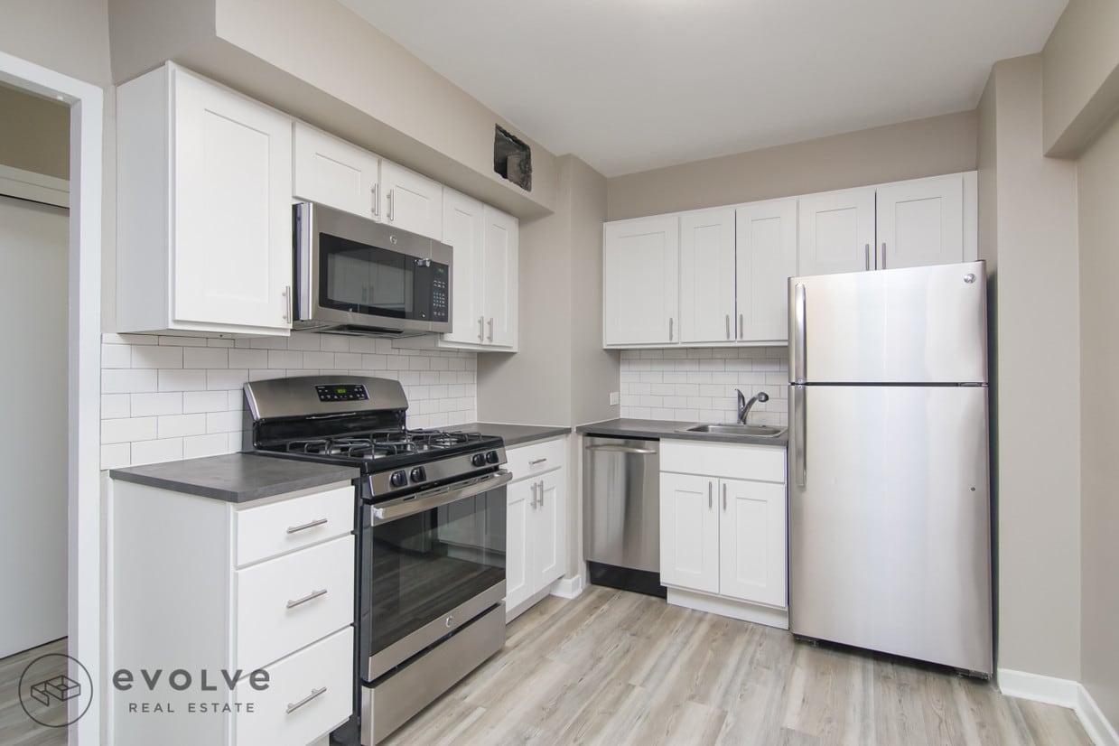 Foto principal - 5550 S Dorchester Ave
