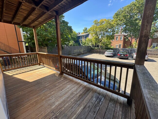 Foto del edificio - 61 Dana St