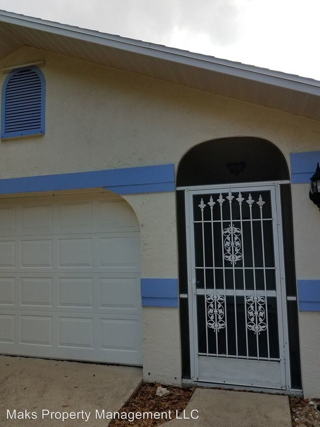 Building Photo - 19280 Cypress View Dr