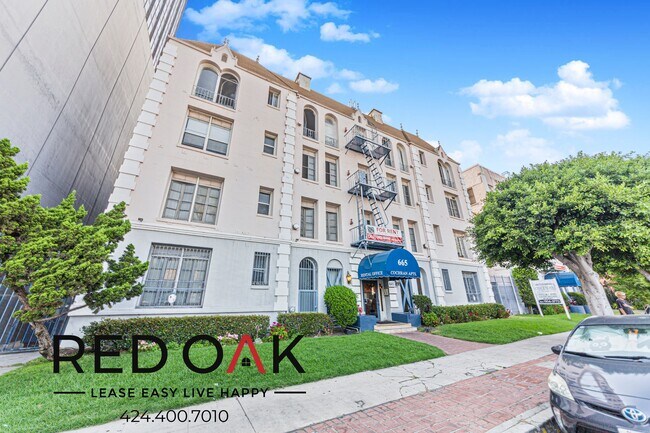 Foto del edificio - 665-663 Cochran Ave