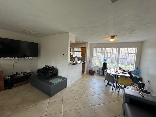 Foto del edificio - 7901 NW 14th St