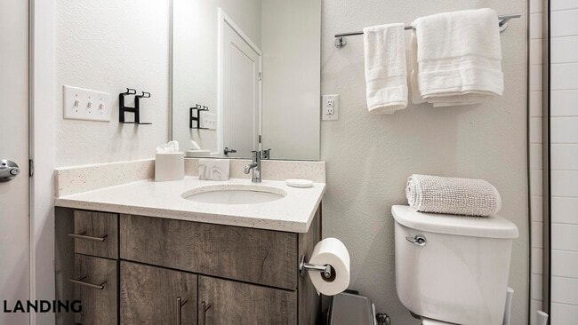 Building Photo - 3022 Zuni St