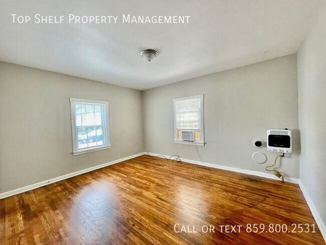 Foto del edificio - 221 W Todd St