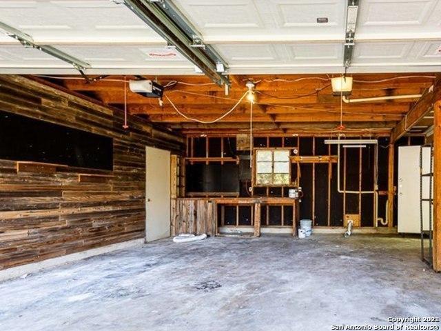 Foto del edificio - 1108 Colony Dr