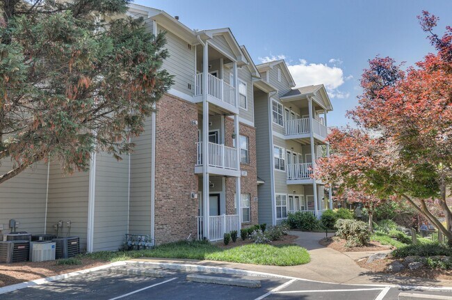 Foto del edificio - 2025 Woodmont Blvd