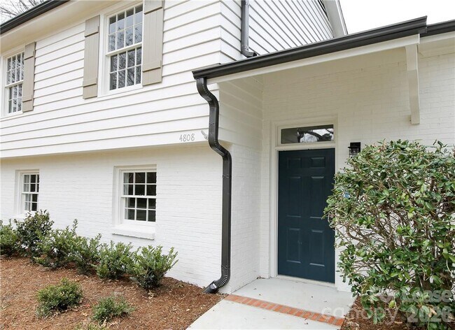 Foto del edificio - 4808 Walden Ct