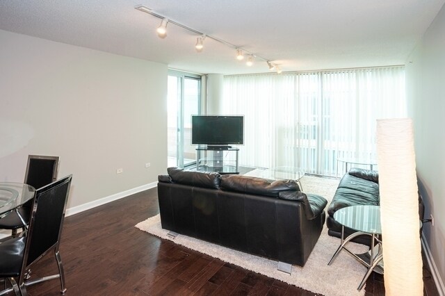 Building Photo - 1580 Sherman Ave