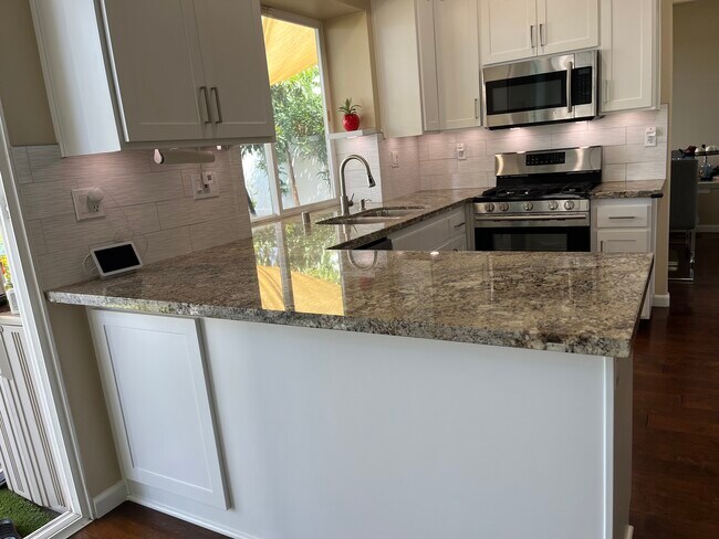 Building Photo - 824 Wild Lilac Cir