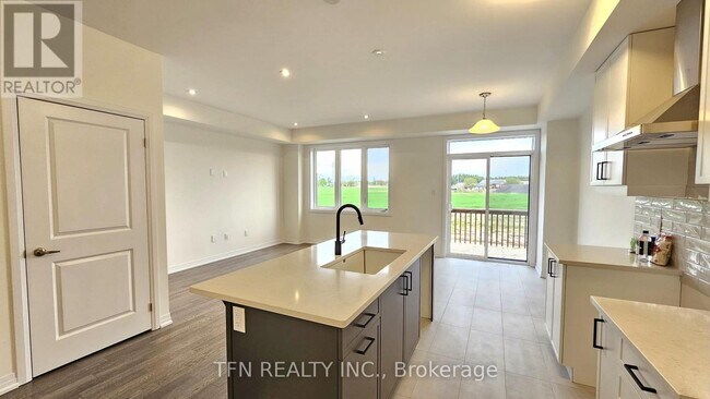 Photo du bâtiment - 15 Peach St