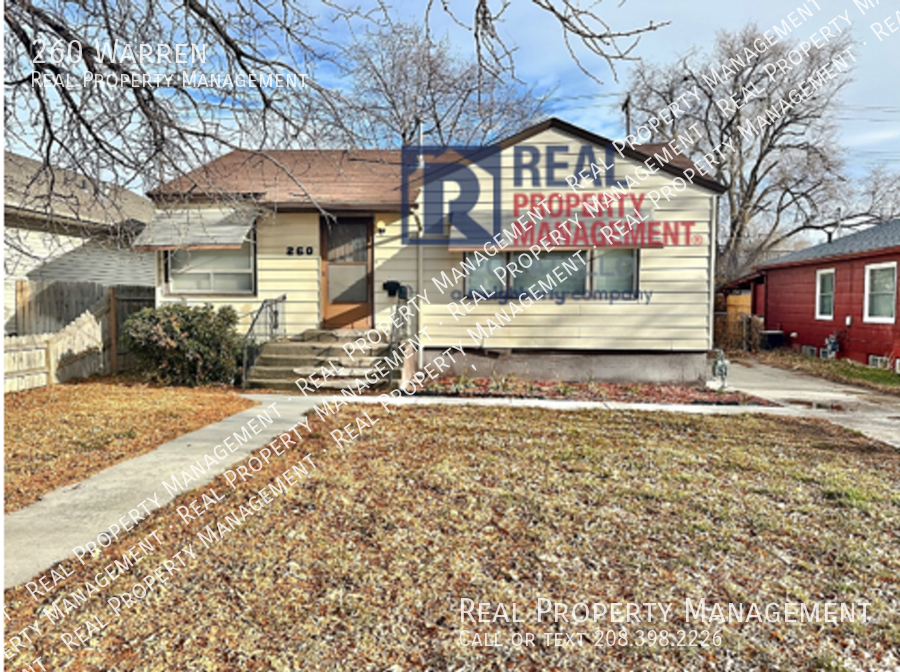 Primary Photo - 4 bed 2 bath house - Shop and an office sp...