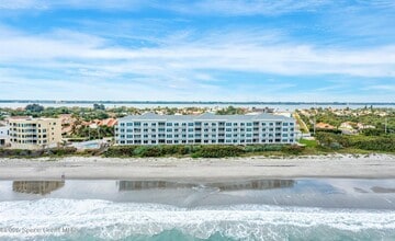 Building Photo - 3037 S Hwy A1A