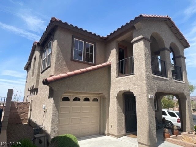 Building Photo - 1135 Paradise Vista Dr